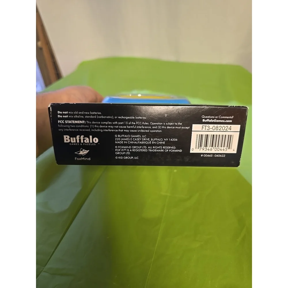 NEW ~ Buffalo Games ~ Pop It! Pro ~ The Light-Up Pattern Popping Game